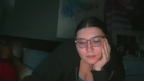 Snapshot of selenebaby chatting on September 9, 11:26 pm Selene online show from September 9, 11:26 pm