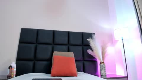 Selene Lujan online show from December 2, 11:48 am