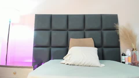 Selene Lujan online show from March 28, 12:05 pm