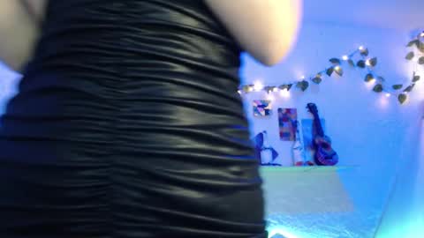 Snapshot of seley222 chatting on January 16, 6:06 pm Ask me online show from January 16, 6:06 pm