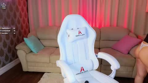 Snapshot of selfish_ashley chatting on March 3, 5:18 pm Eve online show from March 3, 5:18 pm