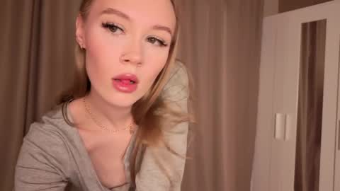 Selina online show from April 30, 1:34 am