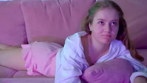 SelinSwarovski online show from October 12, 9:08 am