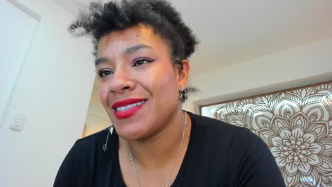 Snapshot of selket_ chatting on January 6, 2:14 pm Selket online show from January 6, 2:14 pm