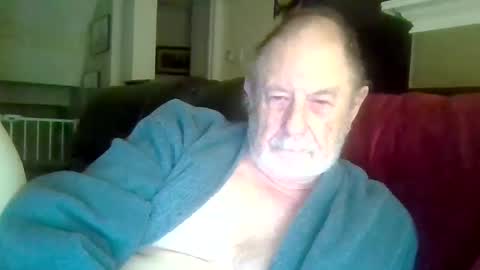 Snapshot of selkie2s chatting on January 4, 12:59 pm selkie2s online show from January 4, 12:59 pm