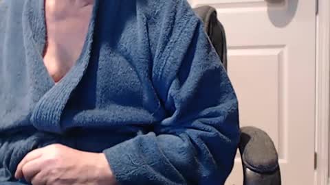 Snapshot of selkie2s chatting on February 21, 8:38 pm selkie2s online show from February 21, 8:38 pm