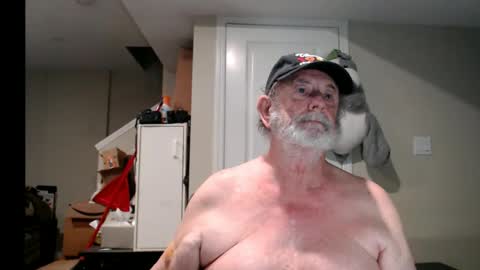 Snapshot of selkie2s chatting on September 13, 2:06 pm selkie2s online show from September 13, 2:06 pm