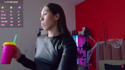 Nicole online show from October 17, 1:42 am