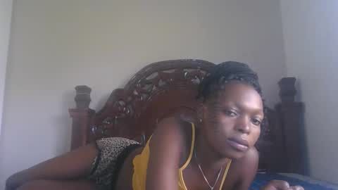 Snapshot of sellinprinces chatting on November 7, 8:25 am sellinprinces online show from November 7, 8:25 am