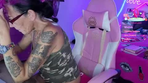 Selvaggia Del Caribe online show from March 6, 6:48 pm