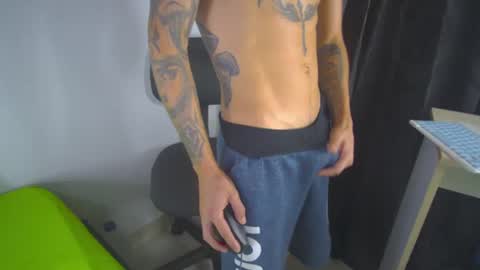 sem_alas online show from January 16, 1:48 am