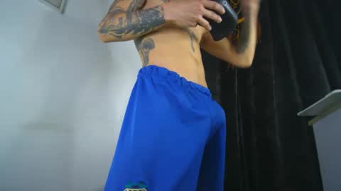 sem_alas online show from October 12, 1:26 am