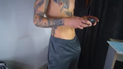 sem_alas online show from November 14, 1:15 am