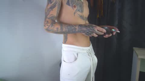 sem_alas online show from January 13, 1:11 am