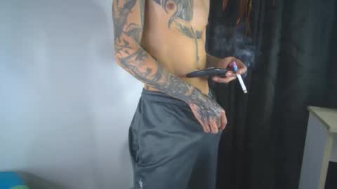 sem_alas online show from February 13, 12:06 am