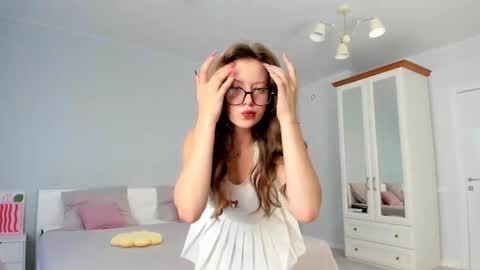 Ami online show from October 27, 9:35 am