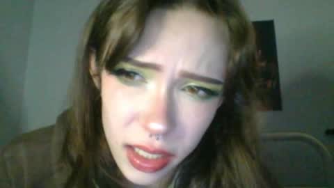 goddess esme  online show from December 29, 1:13 am