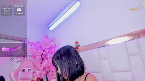 Snapshot of senniabella chatting on December 6, 5:22 pm Sennia online show from December 6, 5:22 pm