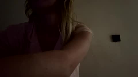 Snapshot of sennya_hayes chatting on October 5, 11:46 pm Sennya online show from October 5, 11:46 pm