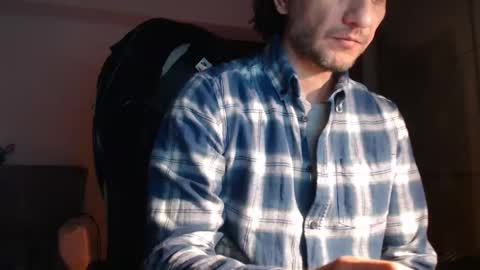 senorneby online show from November 25, 5:57 pm