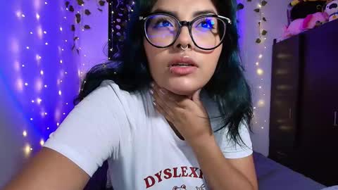 Camille and sophie online show from March 29, 12:54 am