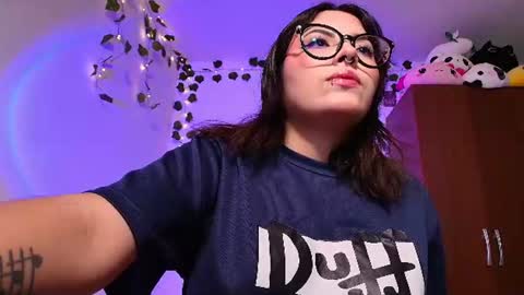 Snapshot of sensual_flame chatting on July 8, 12:04 am Camille and sophie online show from July 8, 12:04 am
