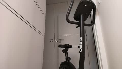 Jasmine online show from April 14, 3:29 pm