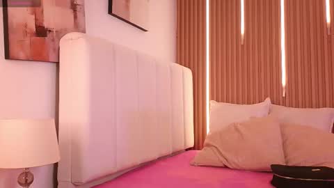 Sensual Kim77 online show from March 29, 1:00 pm