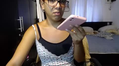 Snapshot of sensual_natalie chatting on December 2, 8:22 pm sensual_natalie online show from December 2, 8:22 pm