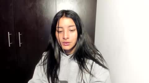 sensual_skinny online show from September 24, 12:30 pm