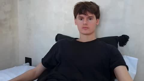 Snapshot of sensualalien chatting on October 20, 7:03 pm Cam online show from October 20, 7:03 pm