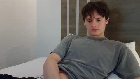 Cam online show from December 3, 12:29 am