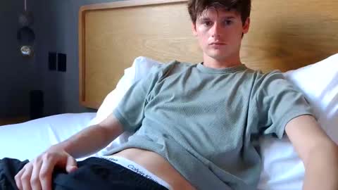 Cam online show from February 24, 10:52 pm