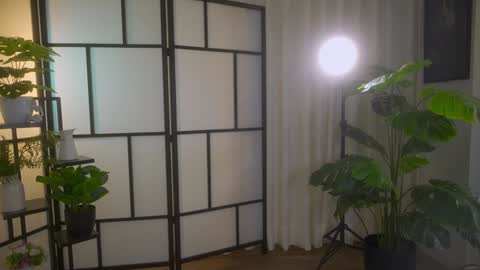 Snapshot of sensualcherry_ chatting on January 31, 11:45 pm Maria- OF sensual bee online show from January 31, 11:45 pm