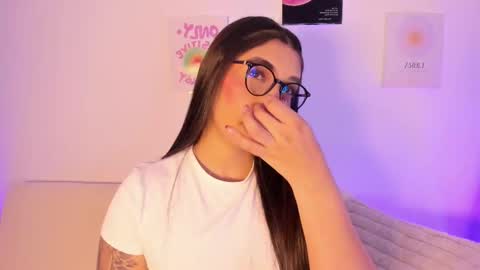 sensualhaven_ online show from March 8, 6:44 pm