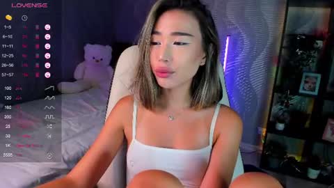 Snapshot of sensualily chatting on July 5, 3:41 pm Kiki online show from July 5, 3:41 pm