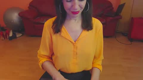 sensualmyra online show from December 31, 10:04 am