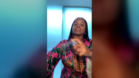 sensualprima online show from February 20, 6:19 am