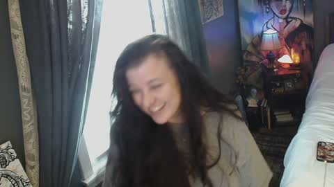 Tara online show from December 5, 4:12 pm