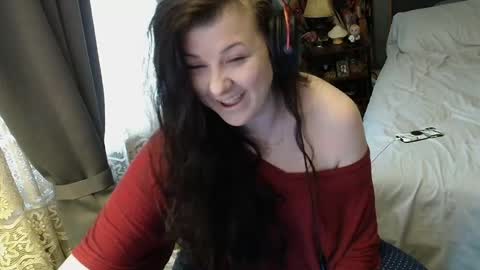 Tara online show from November 28, 1:36 pm