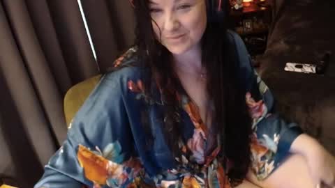 Tara online show from January 9, 1:14 pm