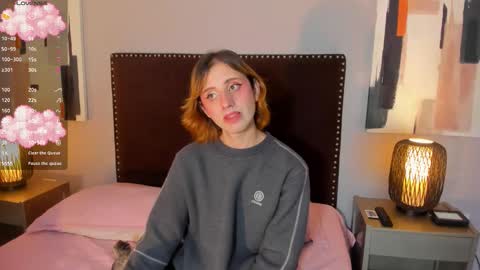 Seraphine star online show from February 15, 9:44 pm