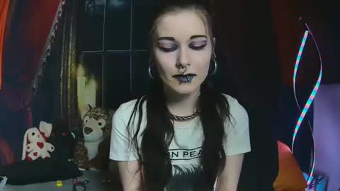 Seraphin Munster online show from March 1, 12:07 am