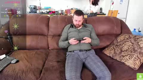 Alisha  Kevin online show from April 22, 8:17 am