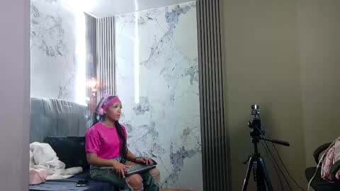 Snapshot of serena_sex31 chatting on May 7, 11:59 am Serena online show from May 7, 11:59 am