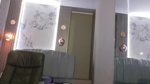 Snapshot of serena_sex31 chatting on May 9, 11:37 am Serena online show from May 9, 11:37 am