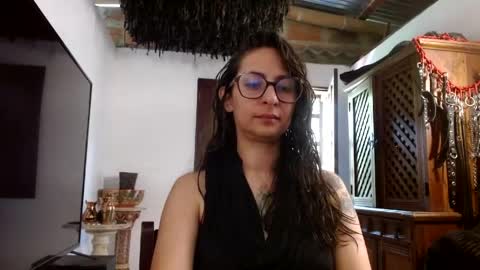 Serena Xyz online show from April 18, 4:44 pm