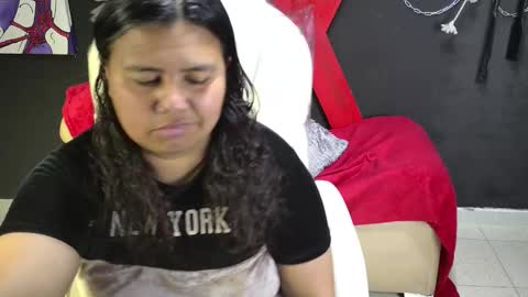 serenamystsh online show from November 25, 2:11 am