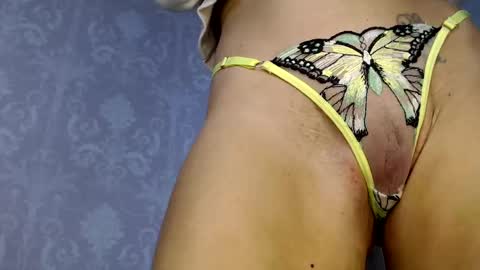 Snapshot of serenexxmilf chatting on January 25, 11:13 am serenexx  your MILF online show from January 25, 11:13 am