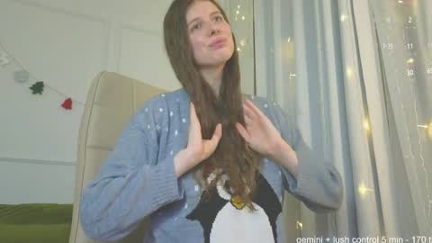 Snapshot of sereta_fin chatting on December 30, 1:47 pm Hey Guys and Girls non-binary personalities  Im Sereta online show from December 30, 1:47 pm